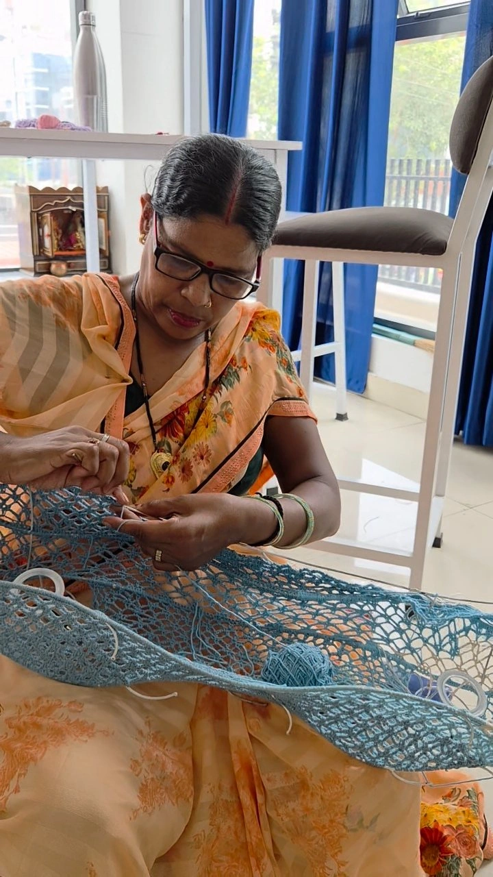 Open-work net, before framing
